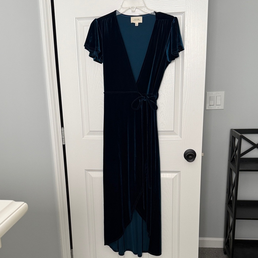 Chic Navy Velvet High Low Dress